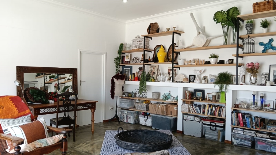 To Let 1 Bedroom Property for Rent in Vermont Western Cape